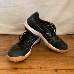 ASICS GEL-Rocket 8 Volleyball shoes